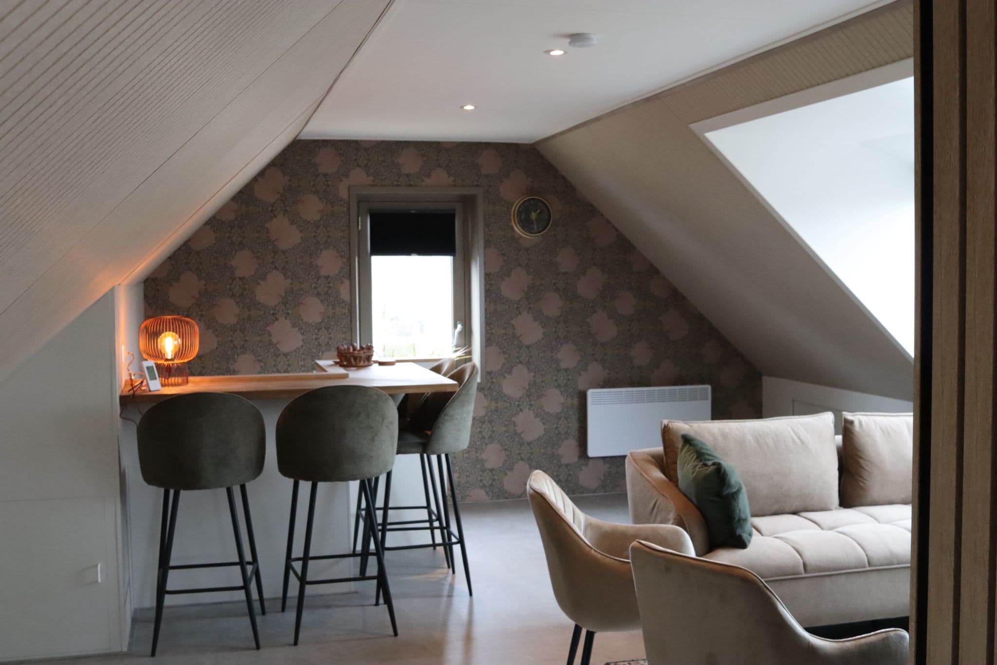 Zithoek met bank en fauteuil